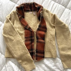Women’s sweater